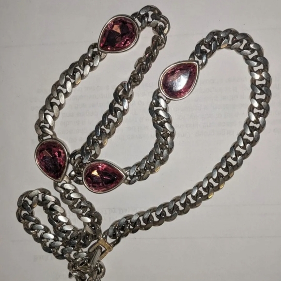Ornate Metal Necklace With Vauxhall Pink Stones Vintage Costume Jewelry - Picture 3 of 8
